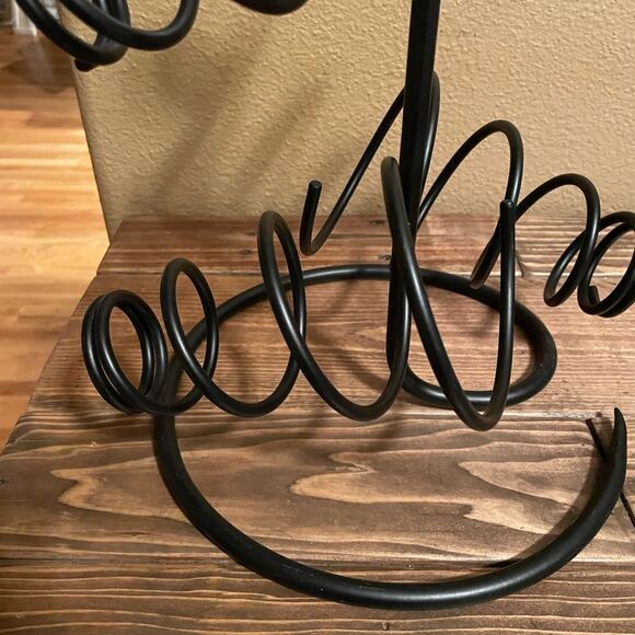 Vintage Wrought Iron Swirl Wine Holder - Picture 5 of 12